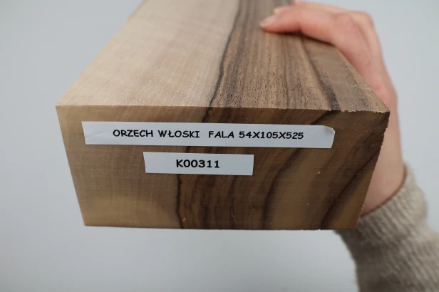 Orzech włoski fala Walnut Flame drewno do toczenia kantówka wood for turning Timber
