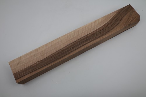 Orzech włoski fala Walnut Flame drewno do toczenia kantówka wood for turning Timber