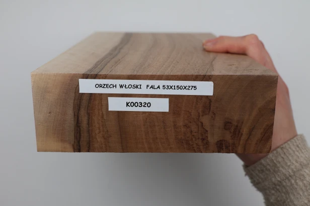Orzech włoski fala Walnut Flame drewno do toczenia kantówka wood for turning Timber