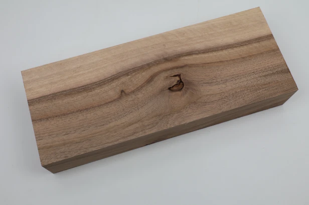 Orzech włoski fala Walnut Flame drewno do toczenia kantówka wood for turning Timber