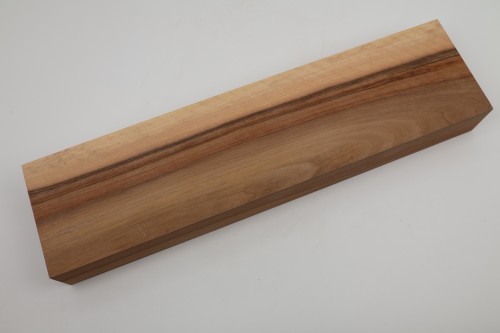 Orzech włoski Walnut drewno do toczenia kantówka wood for turning Timber