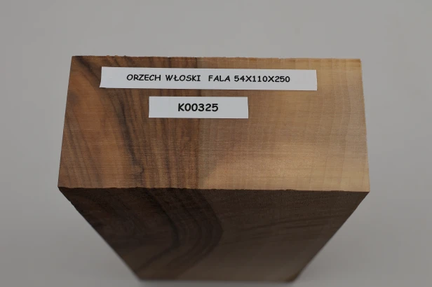 Orzech włoski fala Walnut Flame drewno do toczenia kantówka wood for turning Timber