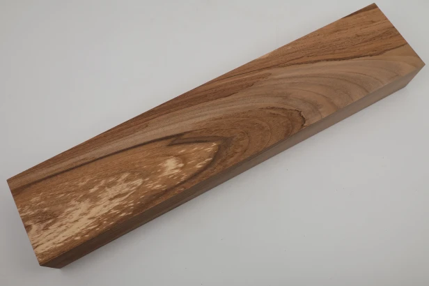 Orzech włoski Walnut drewno do toczenia kantówka wood for turning Timber