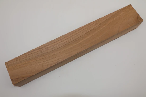 Orzech włoski Walnut drewno do toczenia kantówka wood for turning Timber