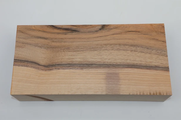Orzech włoski Walnut drewno do toczenia kantówka wood for turning Timber