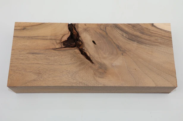 Orzech włoski Walnut drewno do toczenia kantówka wood for turning Timber