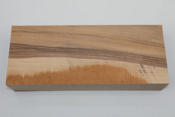 Orzech włoski Walnut drewno do toczenia kantówka wood for turning Timber