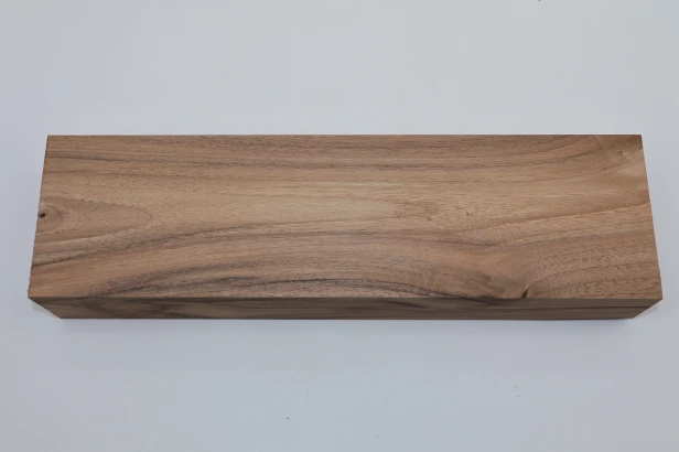 Orzech włoski Walnut drewno do toczenia kantówka wood for turning Timber