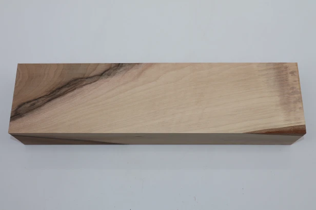 Orzech włoski Walnut drewno do toczenia kantówka wood for turning Timber