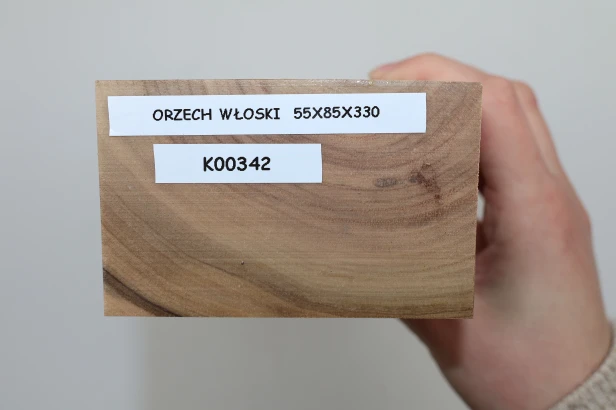 Orzech włoski Walnut drewno do toczenia kantówka wood for turning Timber