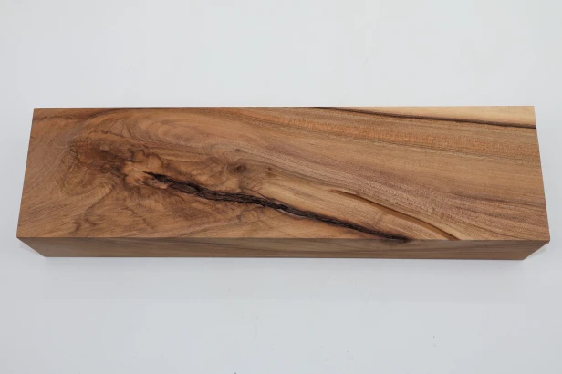 Orzech włoski Walnut drewno do toczenia kantówka wood for turning Timber