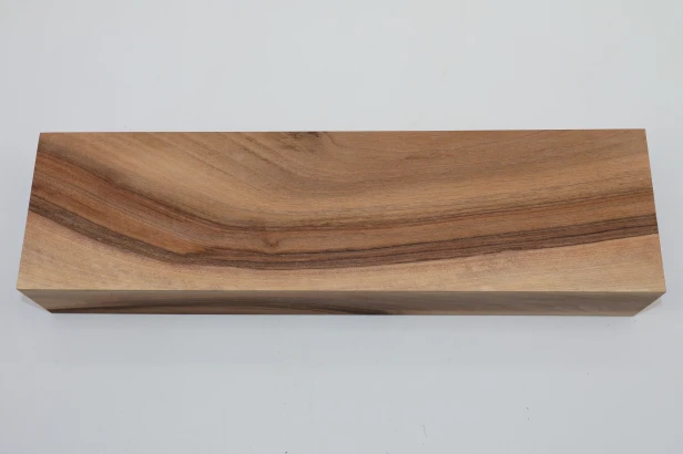 Orzech włoski Walnut drewno do toczenia kantówka wood for turning Timber