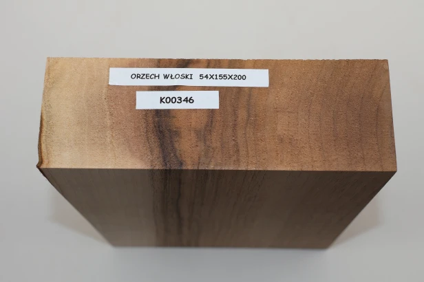 Orzech włoski Walnut drewno do toczenia kantówka wood for turning Timber