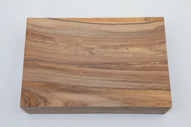 Orzech włoski Walnut drewno do toczenia kantówka wood for turning Timber