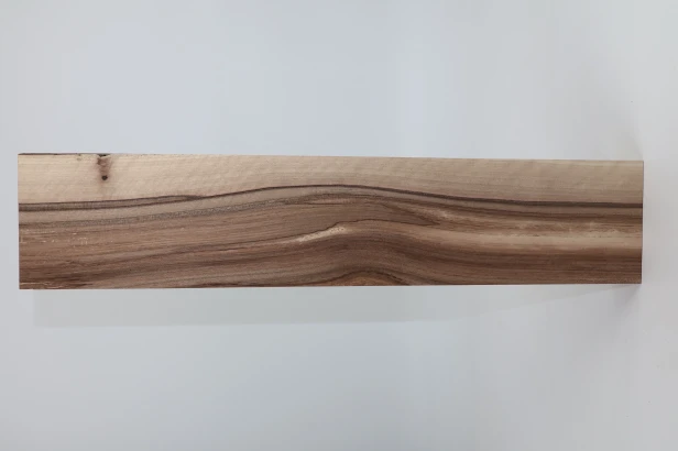 Orzech włoski Walnut drewno do toczenia kantówka wood for turning Timber