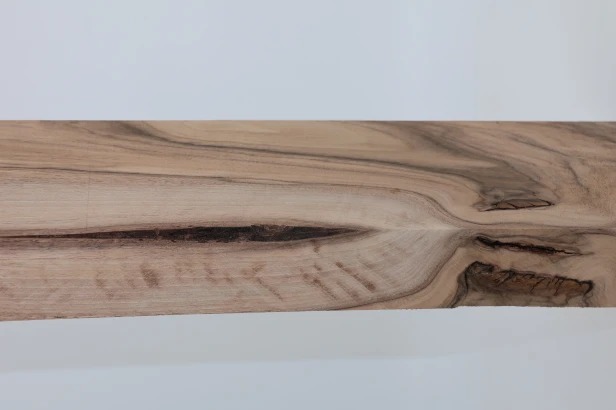 Orzech włoski Walnut drewno do toczenia kantówka wood for turning Timber