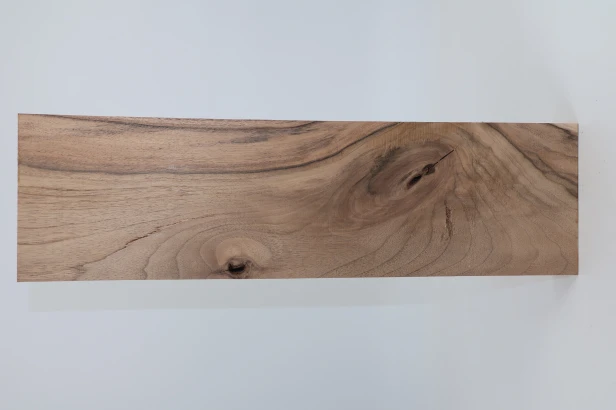 Orzech włoski Walnut drewno do toczenia kantówka wood for turning Timber