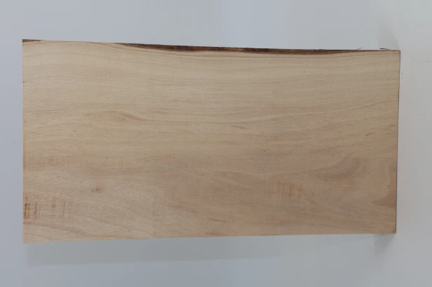 Orzech włoski Walnut drewno do toczenia kantówka wood for turning Timber
