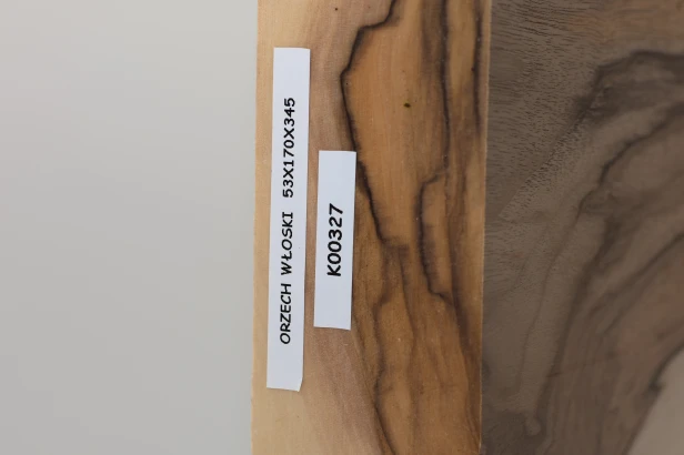 Orzech włoski Walnut drewno do toczenia kantówka wood for turning Timber