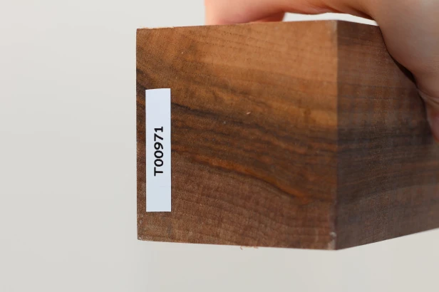 Orzech włoski fala Walnut Flame drewno do toczenia kantówka kwadrat wood for turning Square Timber