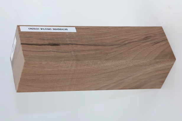 Orzech włoski Walnut drewno do toczenia kantówka kwadrat wood for turning Square Timber