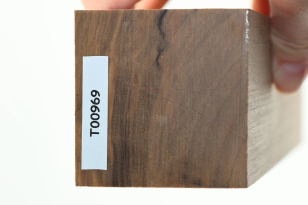 Orzech włoski Walnut drewno do toczenia kantówka kwadrat wood for turning Square Timber