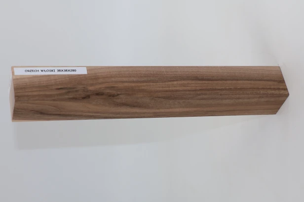 Orzech włoski Walnut drewno do toczenia kantówka kwadrat wood for turning Square Timber