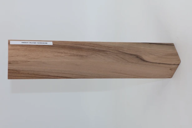 Orzech włoski Walnut drewno do toczenia kantówka kwadrat wood for turning Square Timber