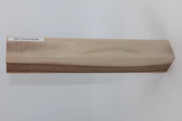 Orzech włoski Walnut drewno do toczenia kantówka kwadrat wood for turning Square Timber