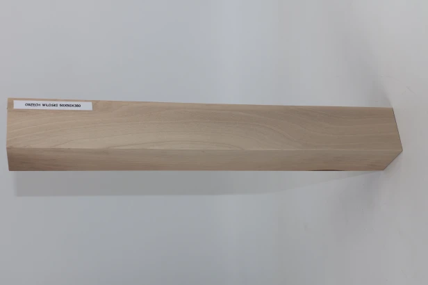 Orzech włoski Walnut drewno do toczenia kantówka kwadrat wood for turning Square Timber