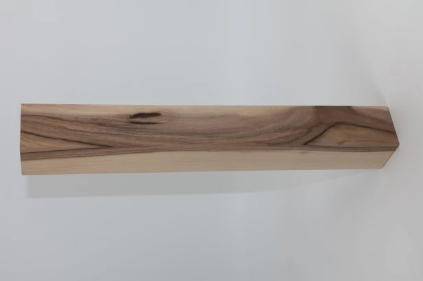 Orzech włoski Walnut drewno do toczenia kantówka kwadrat wood for turning Square Timber