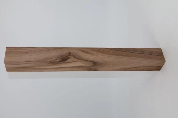 Orzech włoski Walnut drewno do toczenia kantówka kwadrat wood for turning Square Timber
