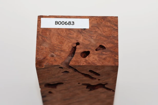 Sekwoja czeczot Sequoia Redwood Burl stabilizowane drewno na biżuterię stabilized wood for jewelry