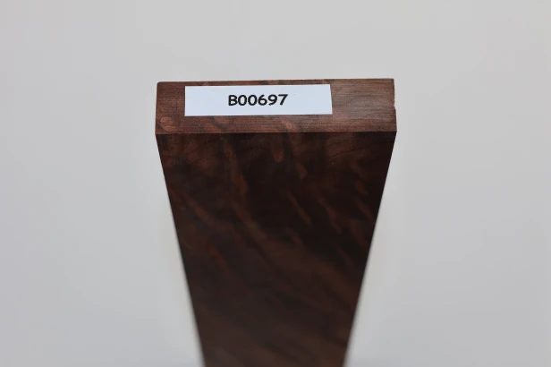 Sekwoja czeczot Sequoia Redwood Burl stabilizowane drewno na biżuterię stabilized wood for jewelry