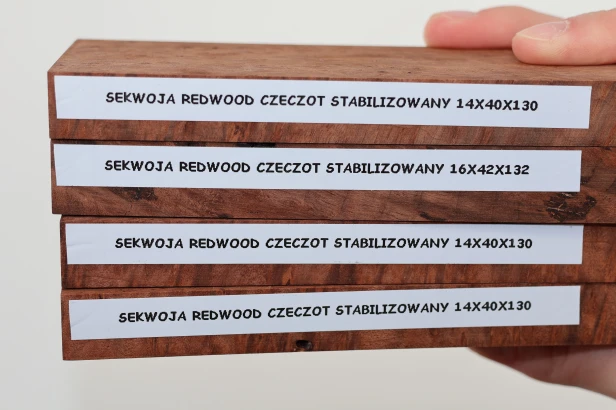 Sekwoja czeczot Sequoia Redwood Burl stabilizowane drewno na biżuterię stabilized wood for jewelry