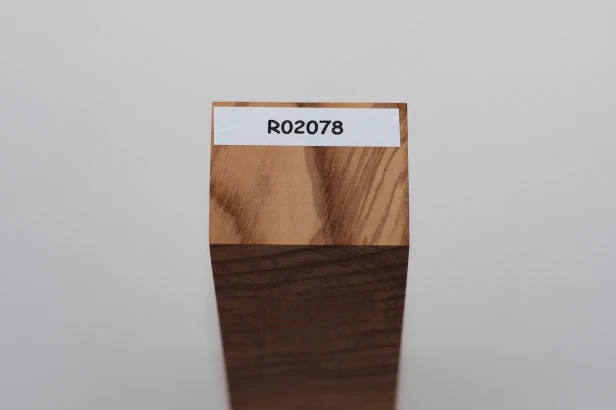 Jesion Rdzeniowy Oliwkowy Olive Heartwood Ash X-CUT drewno na rękojeść noża wood for knife