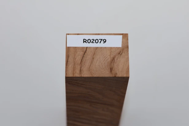 Jesion Rdzeniowy Oliwkowy Olive Heartwood Ash X-CUT drewno na rękojeść noża wood for knife