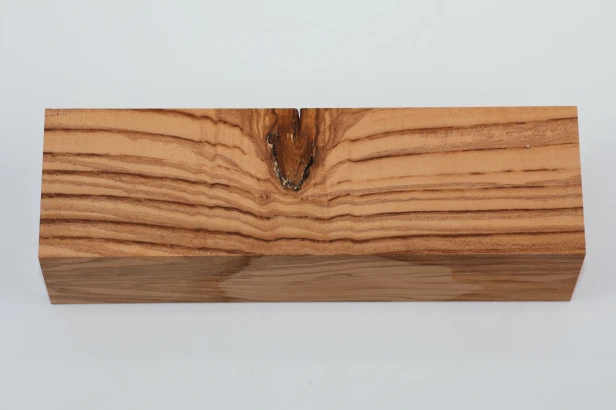 Jesion Rdzeniowy Oliwkowy Olive Heartwood Ash drewno na rękojeść noża wood for knife