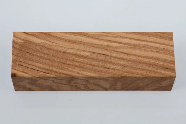 Jesion Rdzeniowy Oliwkowy Olive Heartwood Ash drewno na rękojeść noża wood for knife