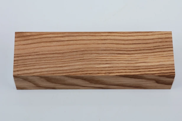 Jesion Rdzeniowy Oliwkowy Olive Heartwood Ash drewno na rękojeść noża wood for knife