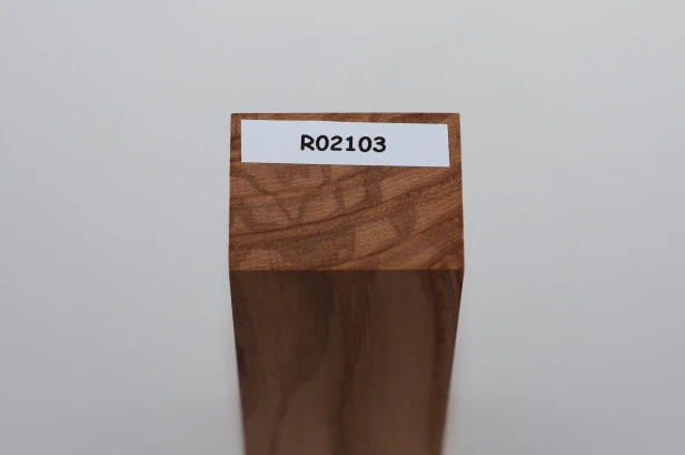 Jesion Rdzeniowy Oliwkowy Olive Heartwood Ash drewno na rękojeść noża wood for knife