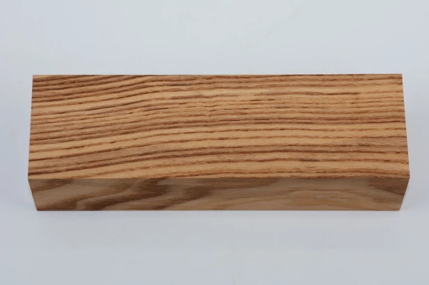 Jesion Rdzeniowy Oliwkowy Olive Heartwood Ash drewno na rękojeść noża wood for knife