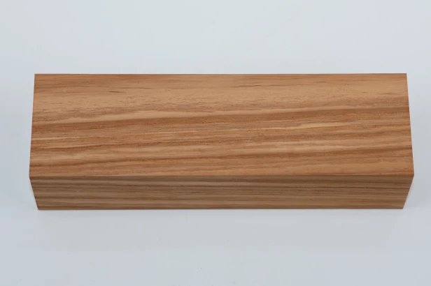 Jesion Rdzeniowy Oliwkowy Olive Heartwood Ash drewno na rękojeść noża wood for knife