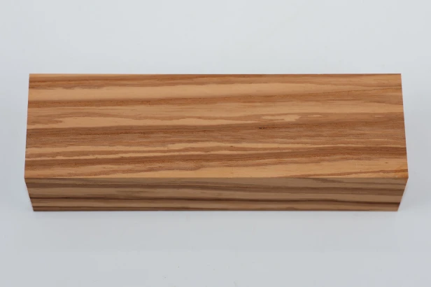 Jesion Rdzeniowy Oliwkowy Olive Heartwood Ash drewno na rękojeść noża wood for knife