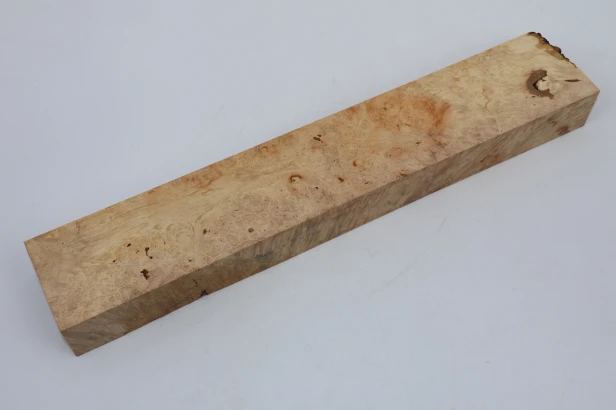 Klon jesionolistny czeczot Ash-leaf Maple Burl drewno na biżuterię wood for jewelry