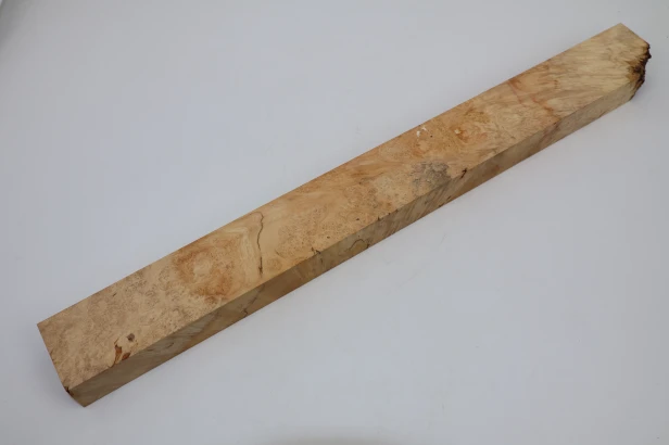 Klon jesionolistny czeczot Ash-leaf Maple Burl drewno na biżuterię wood for jewelry