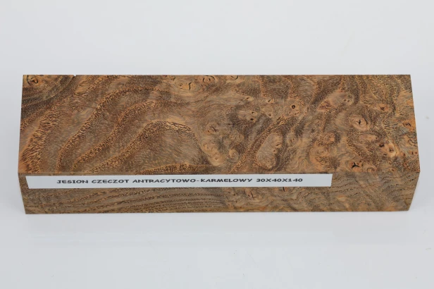 Jesion czeczot Burl Ash antracytowo-karmelowe stabilizowane drewno na rękojeść noża anthracite-caramel stabilized wood for knife
