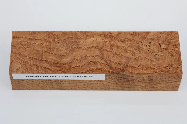 Jesion czeczot Burl Ash jasnobrązowe stabilizowane drewno na rękojeść noża light brown stabilized wood for knife