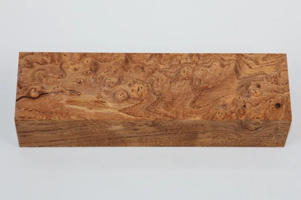 Jesion czeczot Burl Ash jasnobrązowe stabilizowane drewno na rękojeść noża light brown stabilized wood for knife
