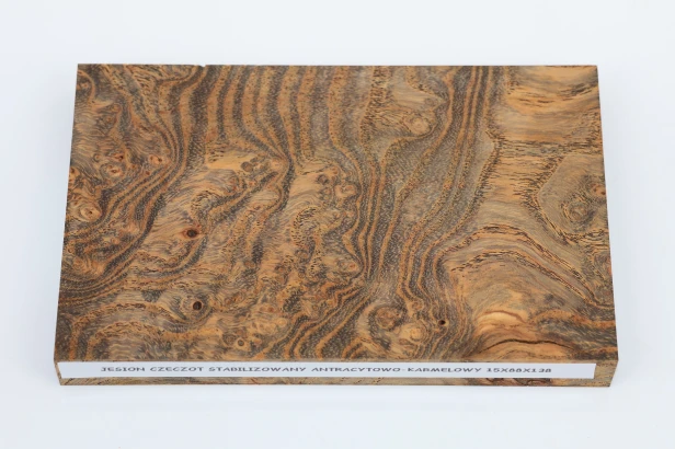Jesion czeczot Burl Ash antracytowo-karmelowe stabilizowane drewno na biżuterię anthracite-caramel stabilized wood for jewelry